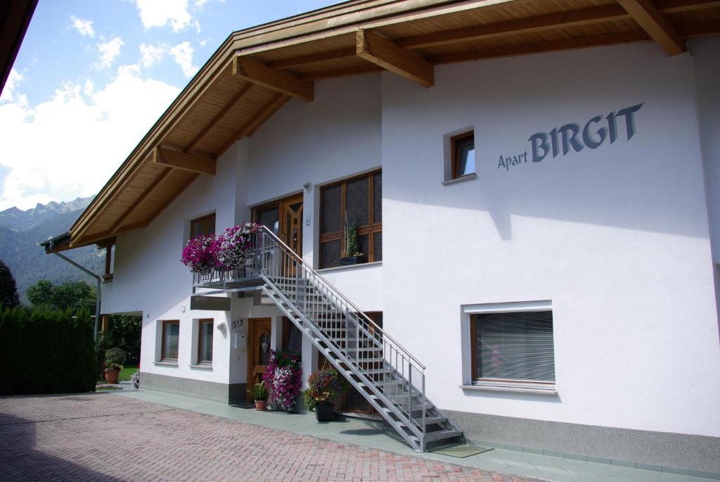 Ferienwohnung Apart Birgit Pfunds Exterior foto